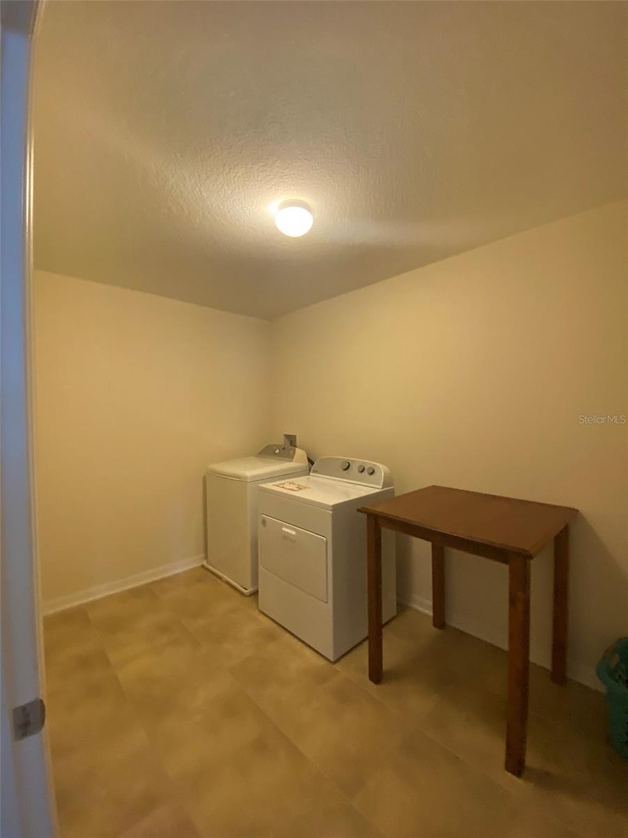Image 16 of 29 For 2851 Moonstone Bend