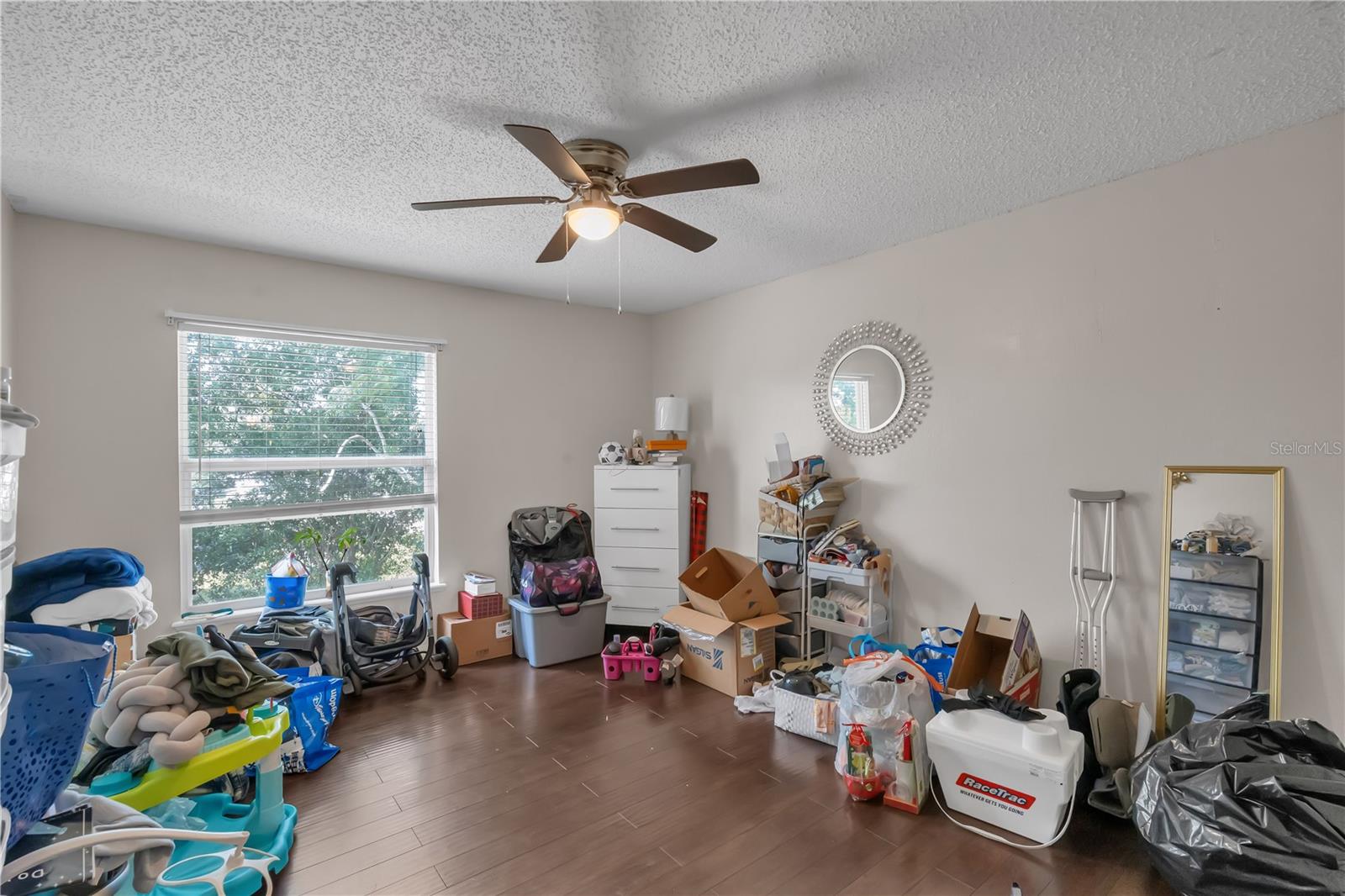 Image 26 of 35 For 1767 Merrick Drive