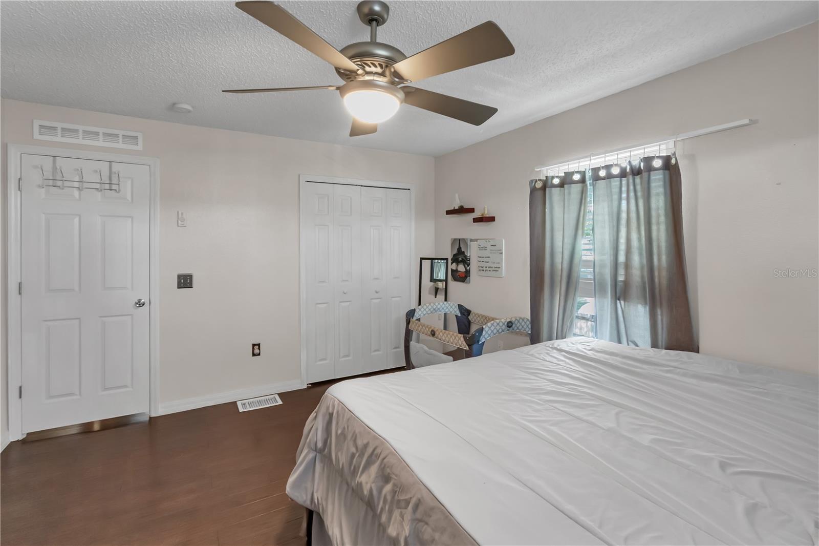 Image 29 of 35 For 1767 Merrick Drive