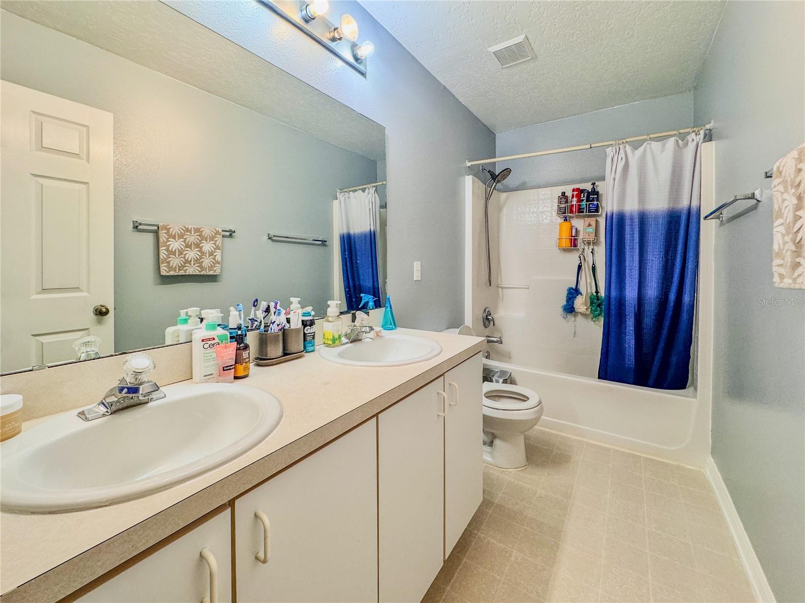 Image 10 of 41 For 1219 Kempton Chase Parkway