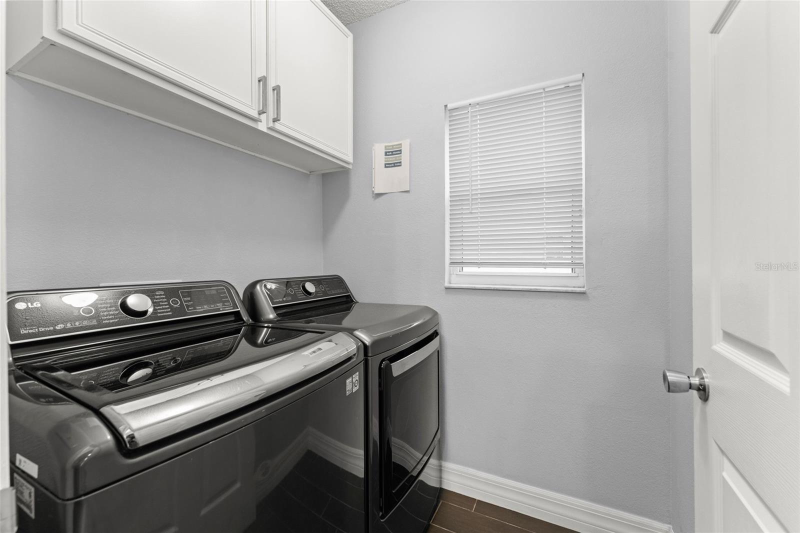 Image 18 of 39 For 605 Elbridge Drive