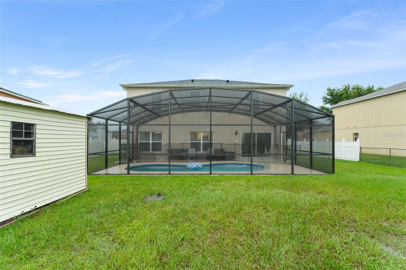 Image 37 of 39 For 605 Elbridge Drive