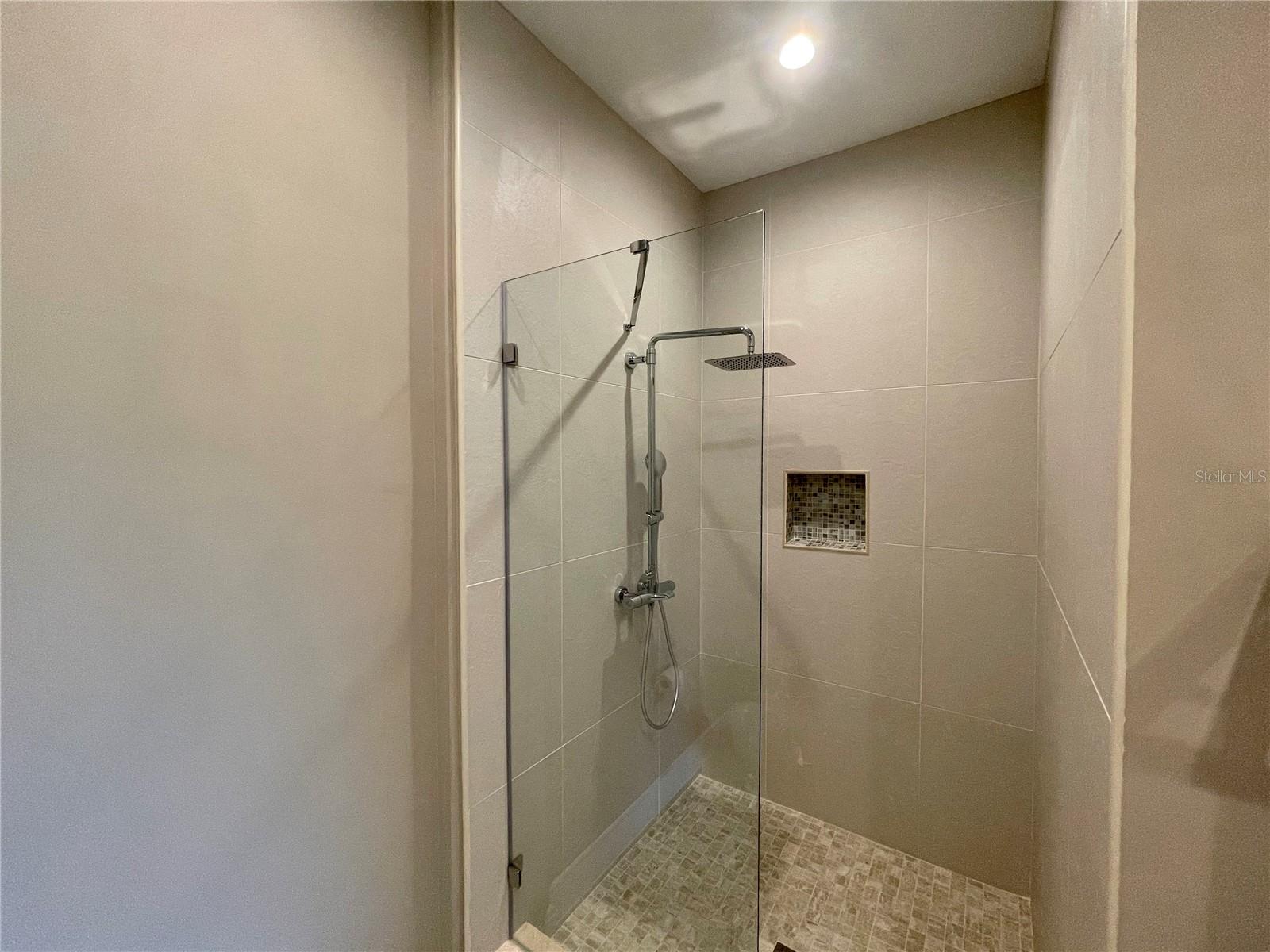 Image 11 of 25 For 7528 Brooklyn Drive