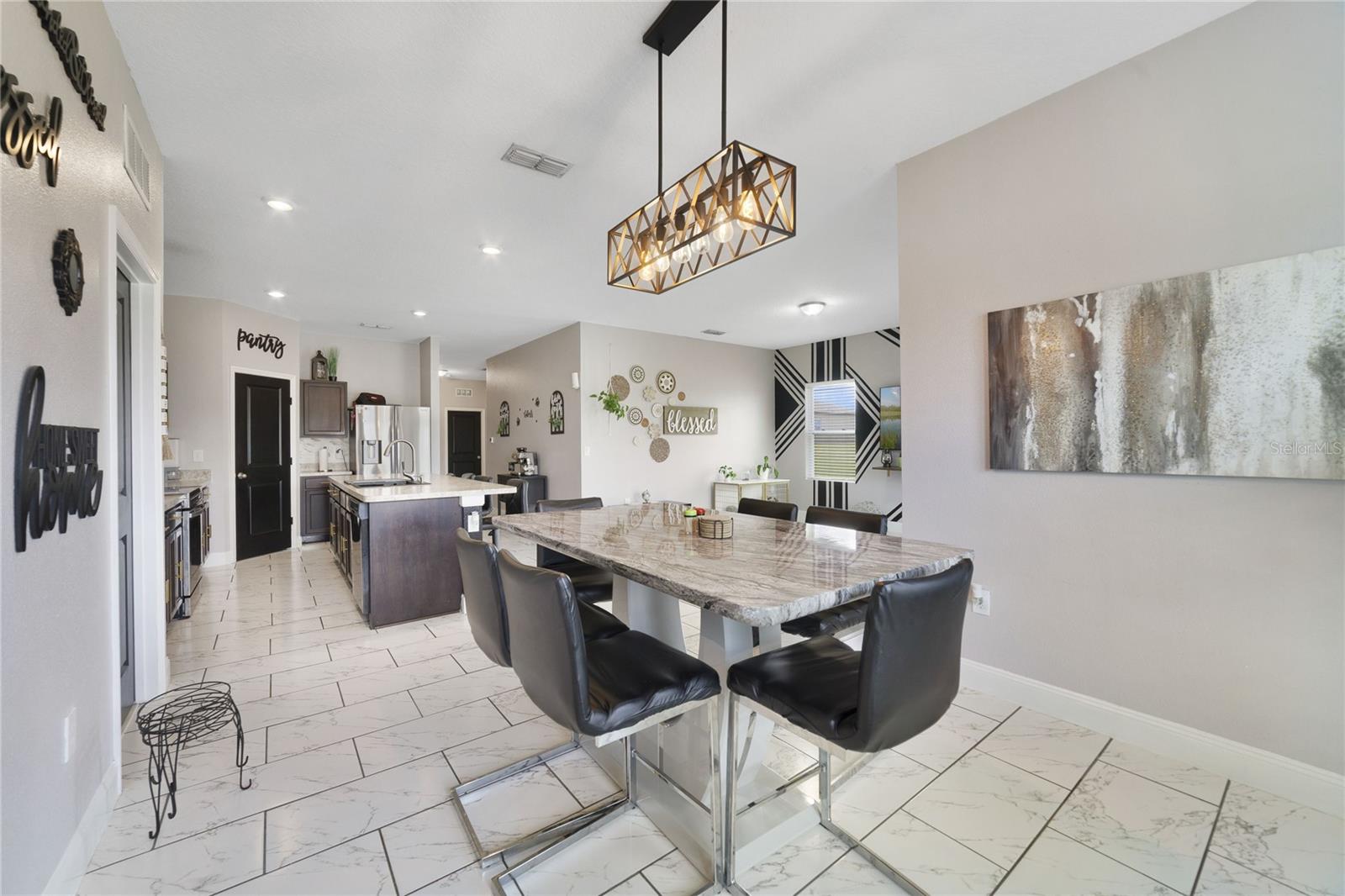 Image 8 of 23 For 311 Eaglecrest Drive