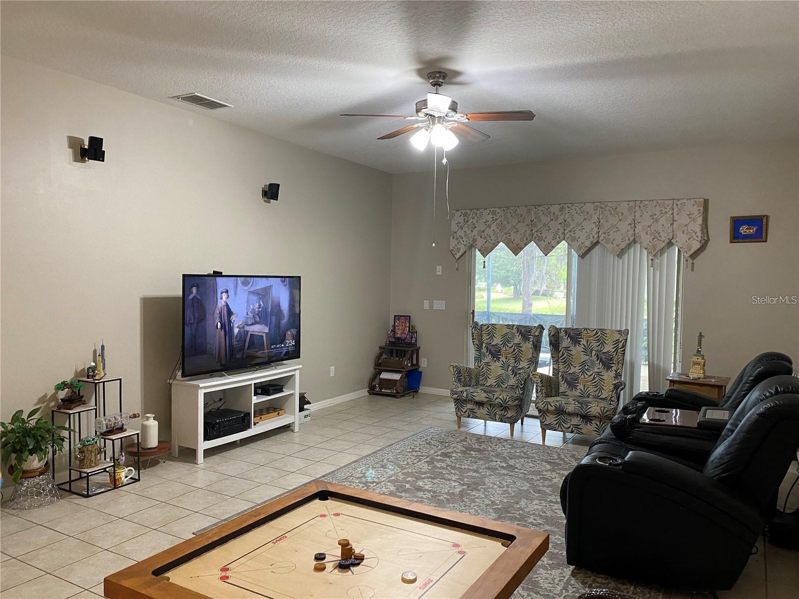 Image 6 of 16 For 9554 Heron Pointe Drive