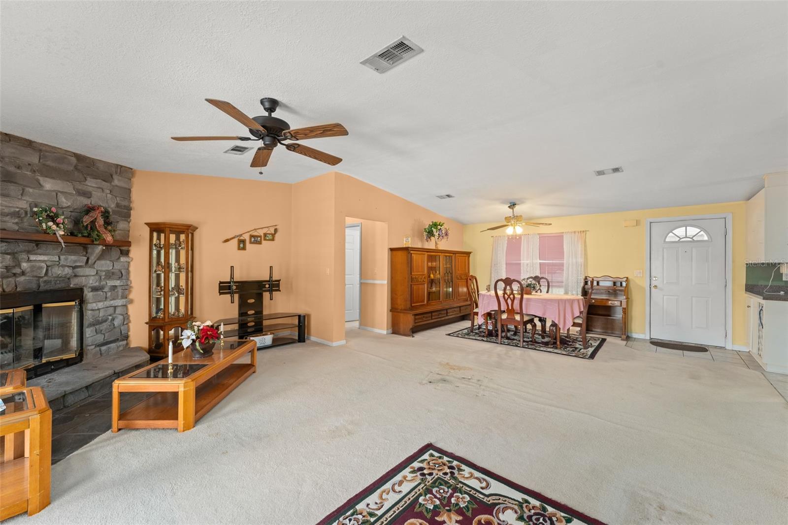 Image 7 of 35 For 13958 Hatchineha Road