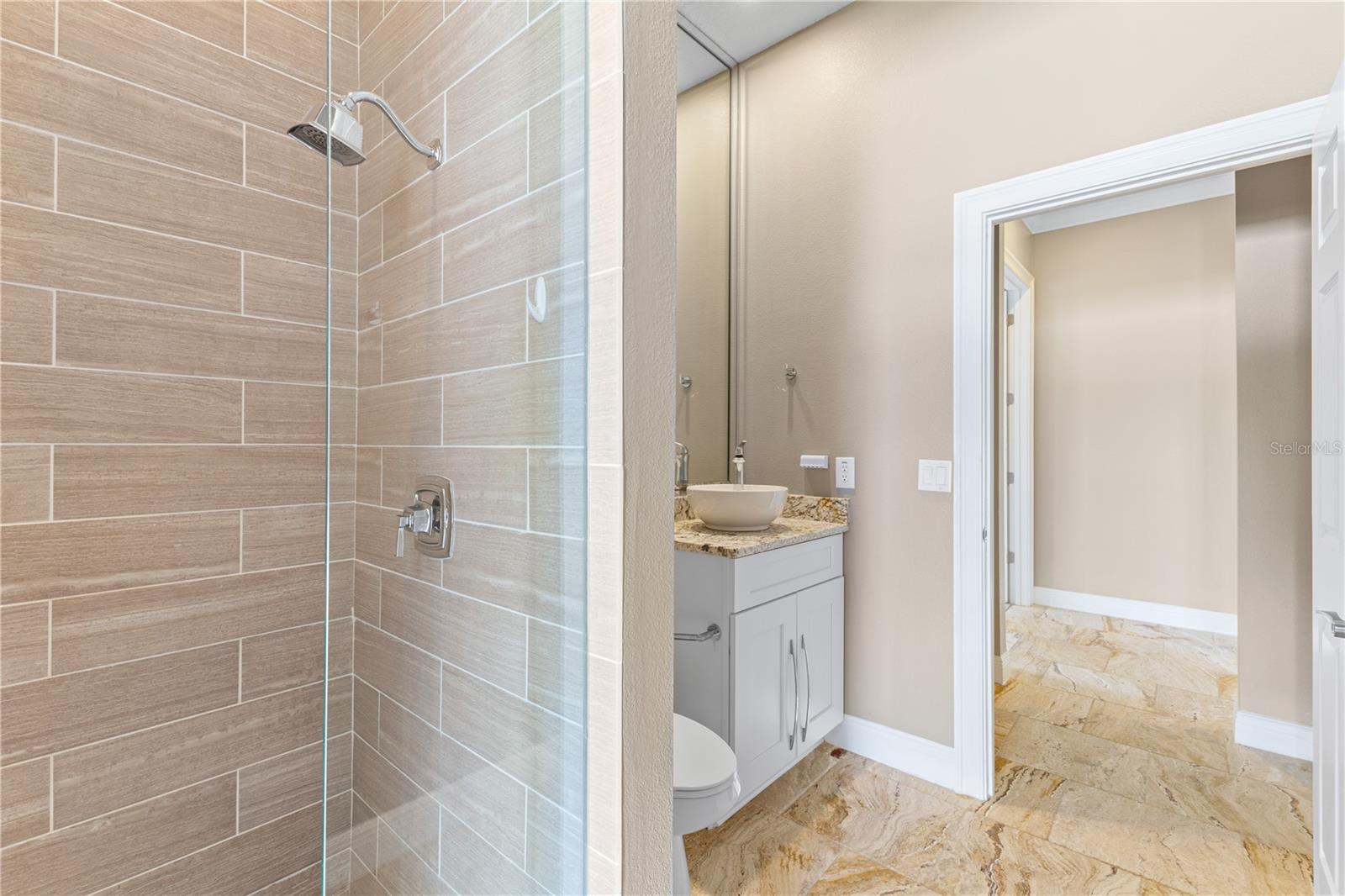 Image 16 of 57 For 11333 Camden Park Drive