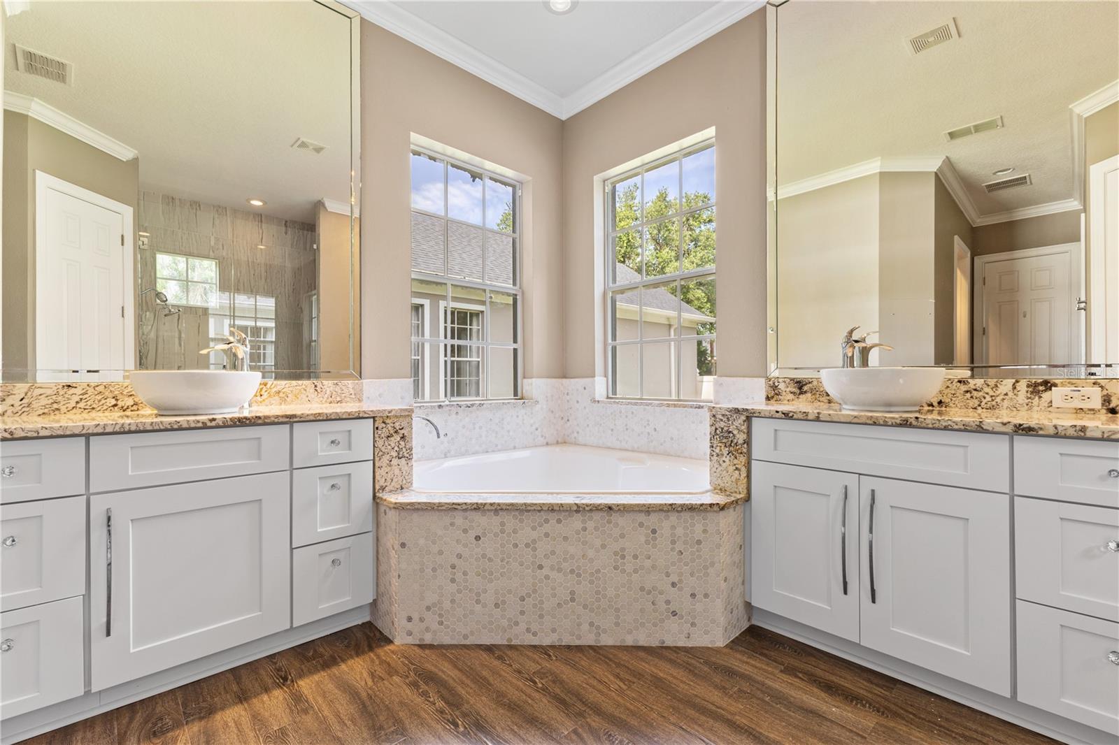 Image 21 of 57 For 11333 Camden Park Drive