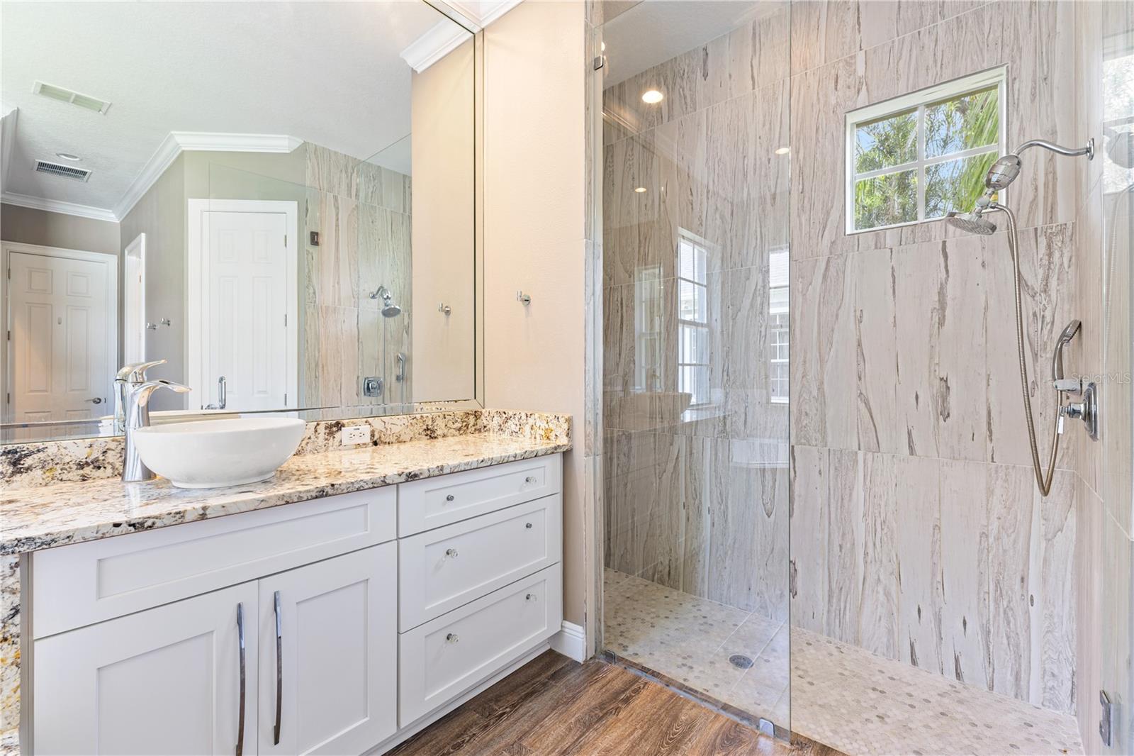 Image 22 of 57 For 11333 Camden Park Drive