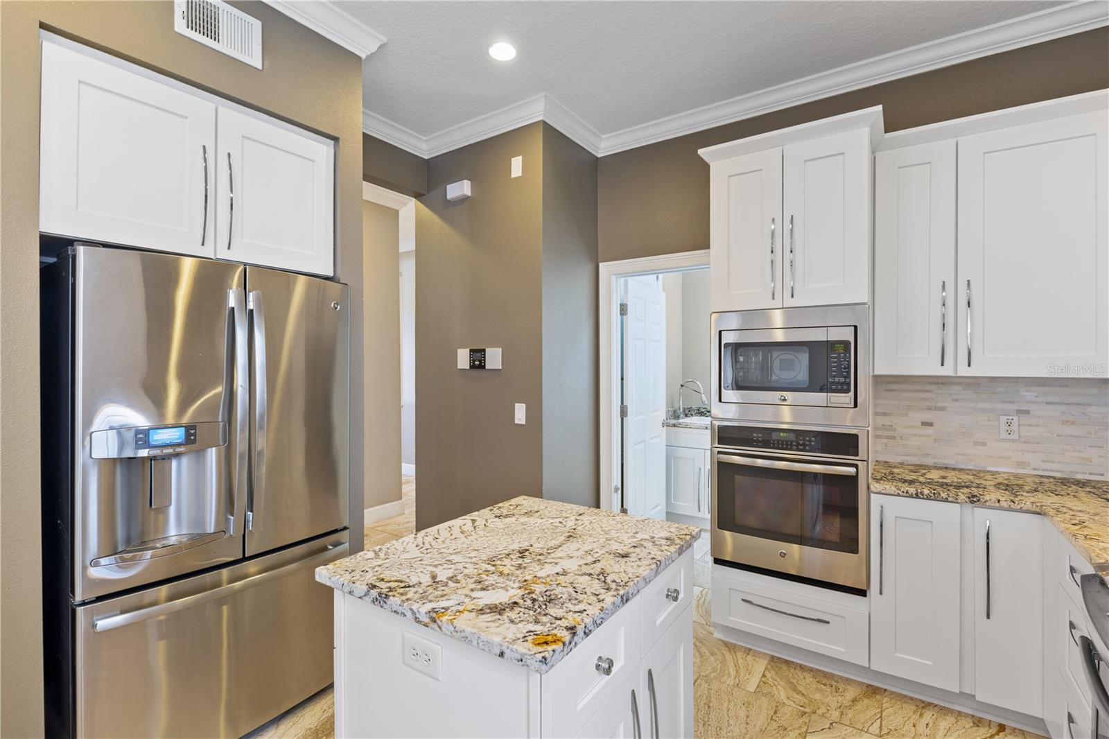 Image 28 of 57 For 11333 Camden Park Drive