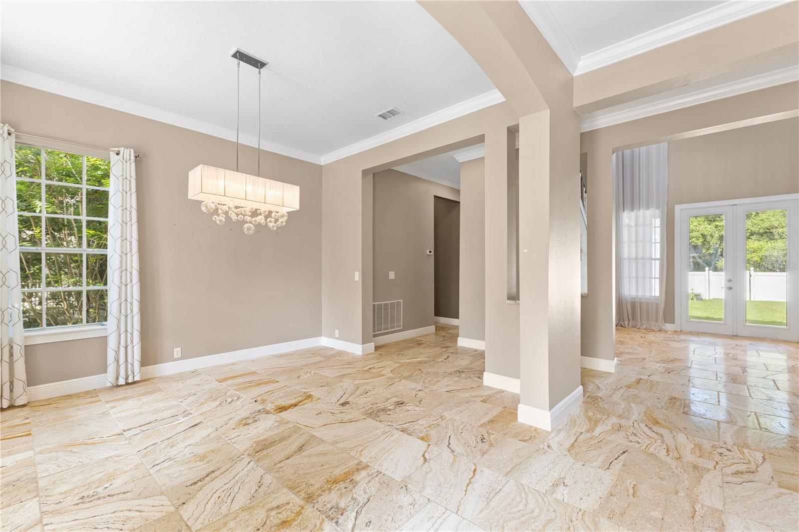 Image 5 of 57 For 11333 Camden Park Drive