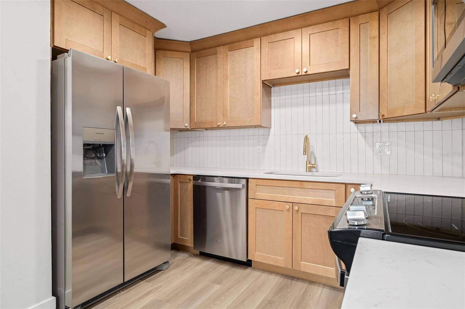 Image 12 of 22 For 2512 Elm Avenue