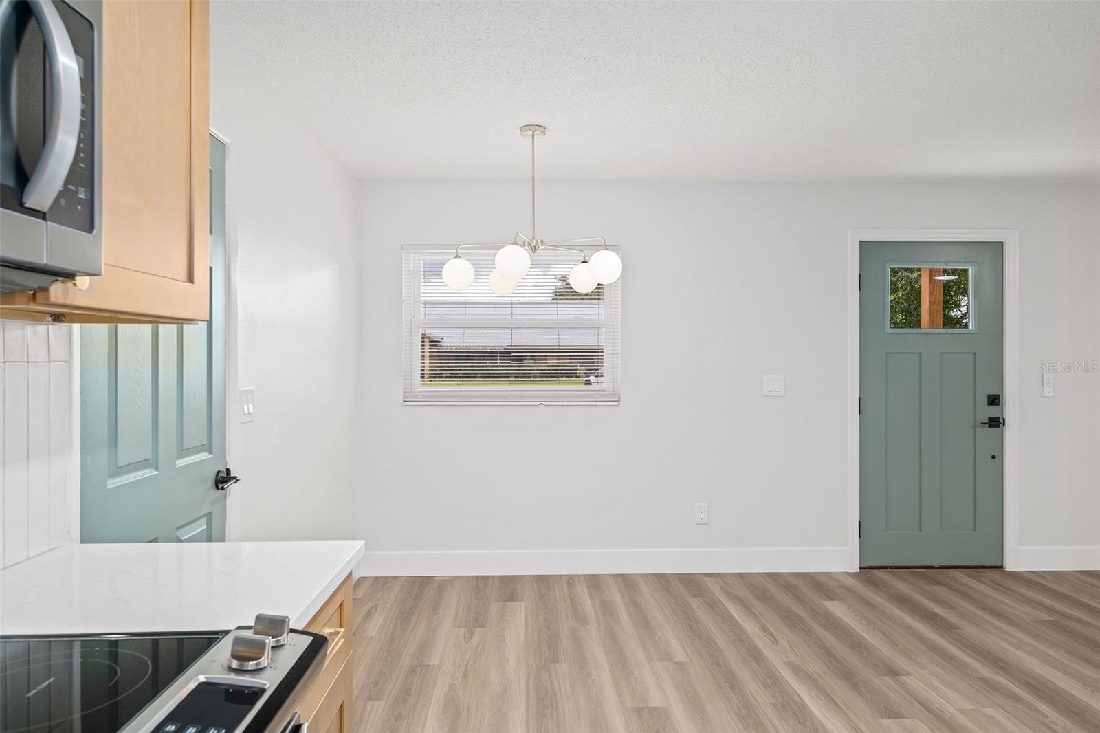 Image 6 of 22 For 2512 Elm Avenue