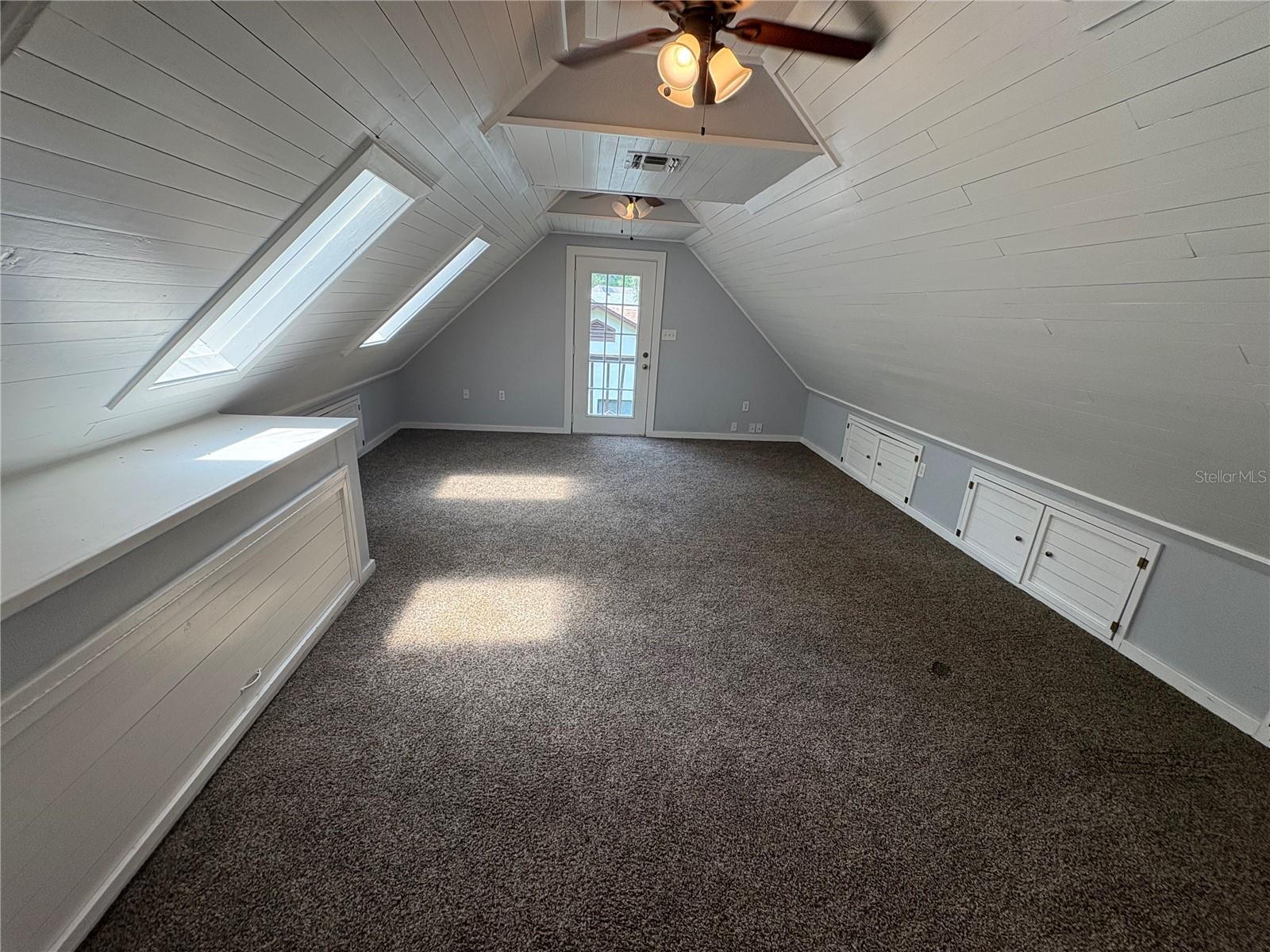 Image 16 of 16 For 411 Cobble Court