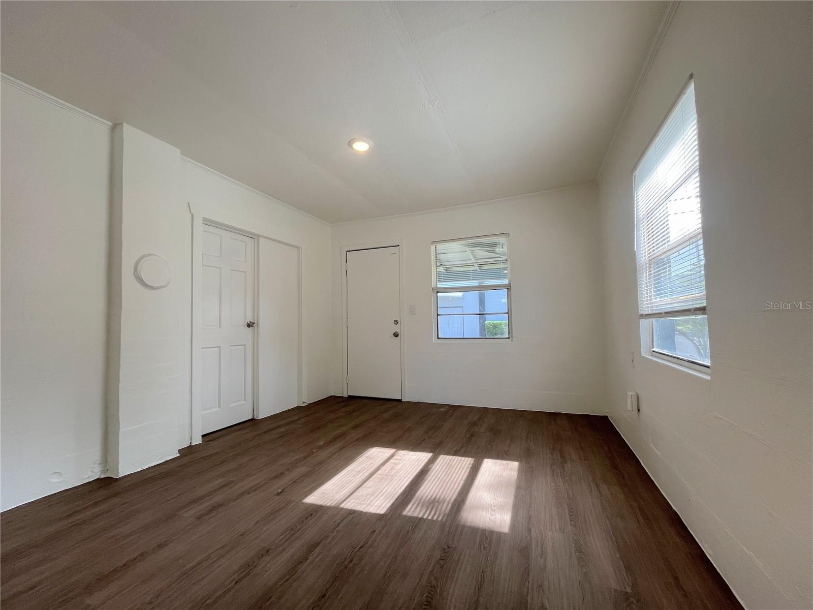 Image 2 of 16 For 900 Randall Street