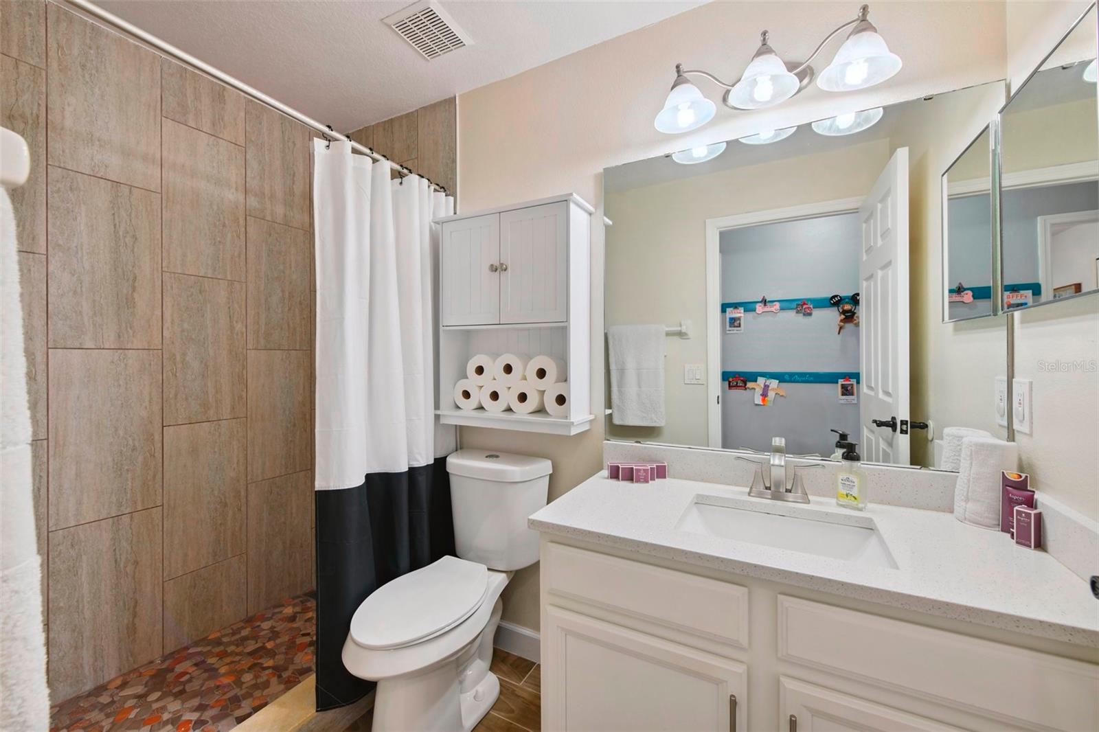 Image 14 of 18 For 10316 Lecon Branch Court