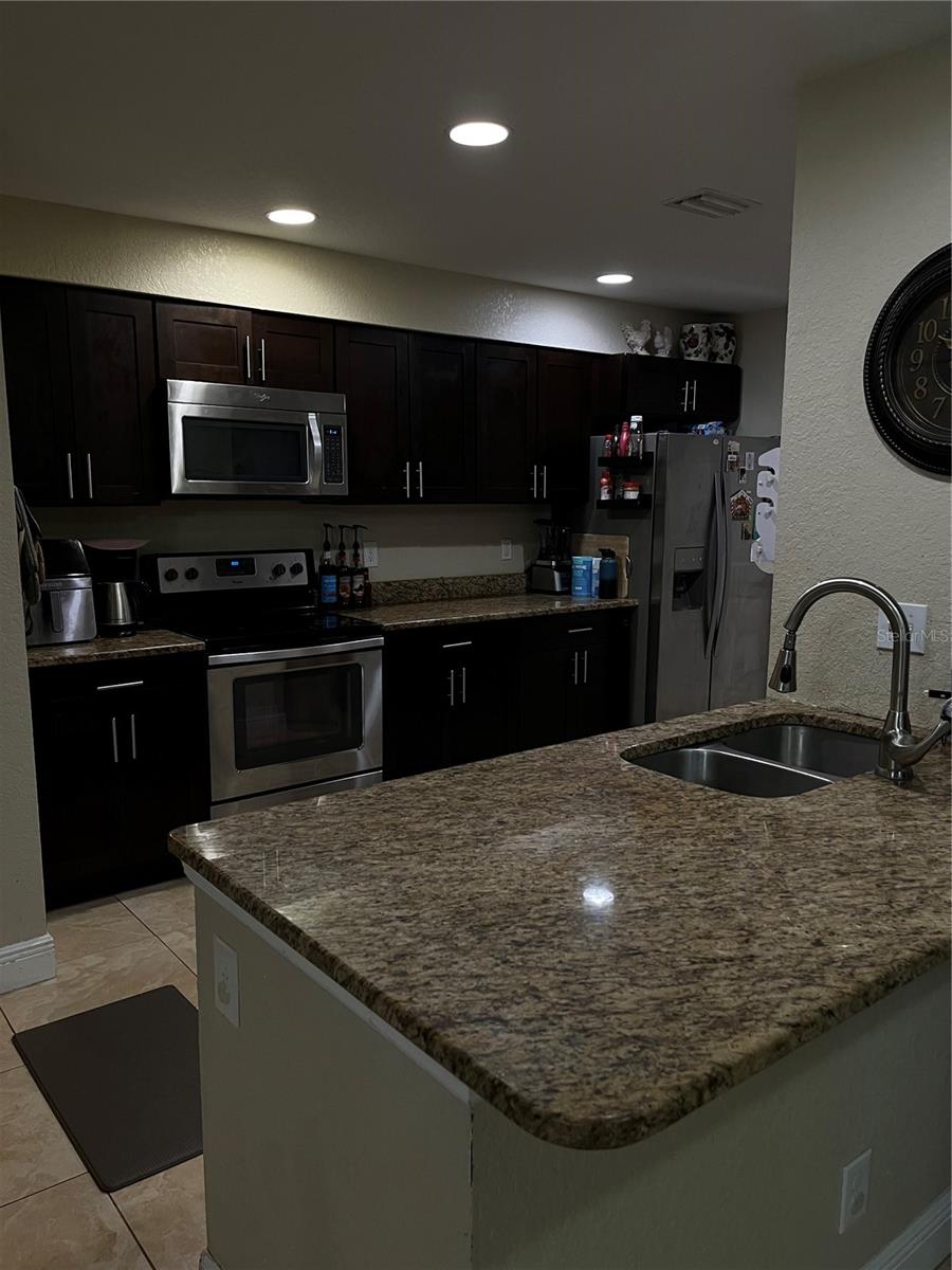 Image 14 of 21 For 603 Zinnia Drive