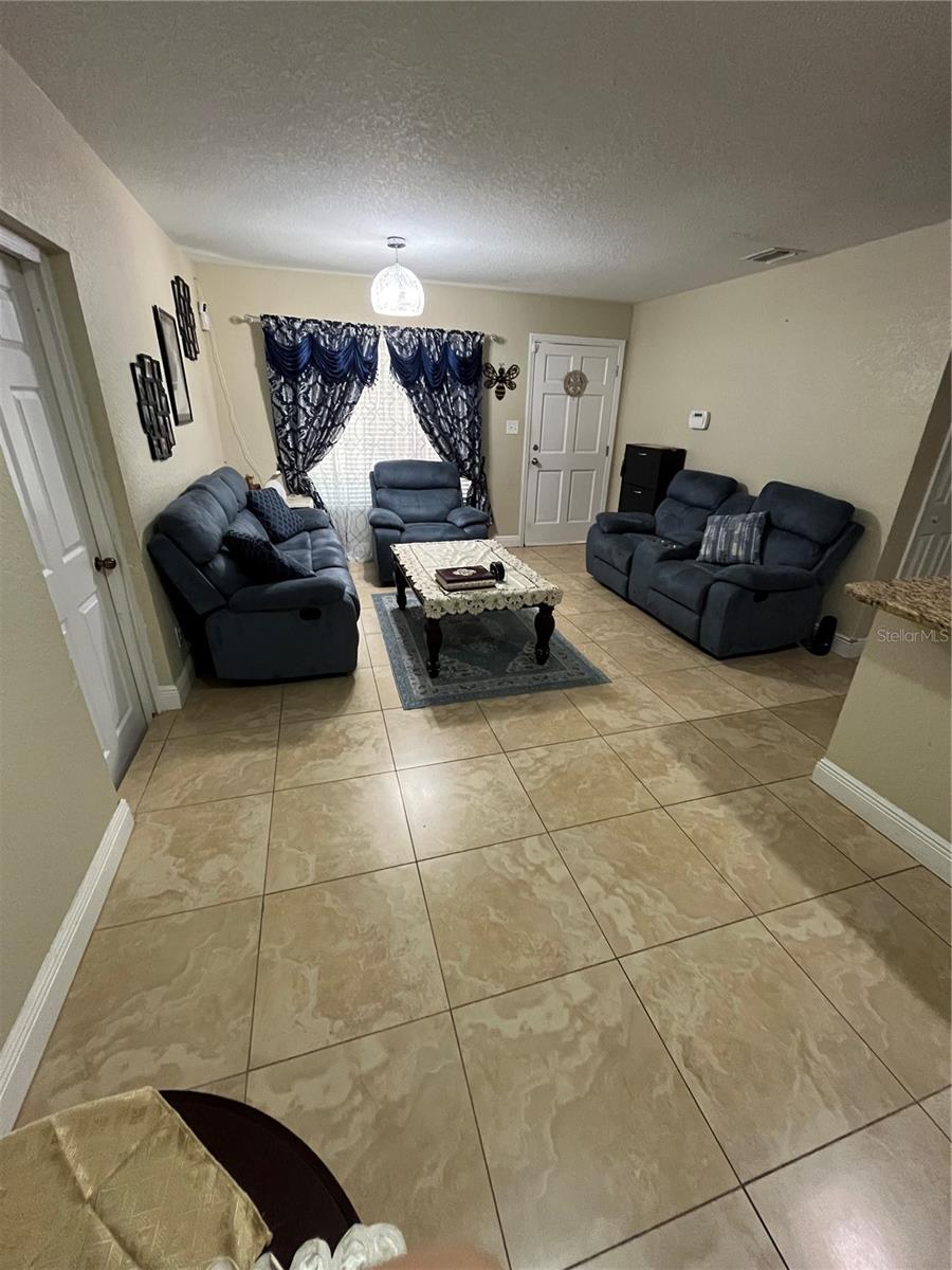 Image 21 of 21 For 603 Zinnia Drive