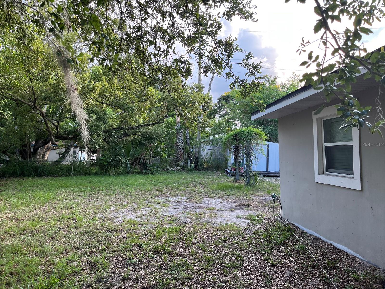 Image 9 of 21 For 603 Zinnia Drive