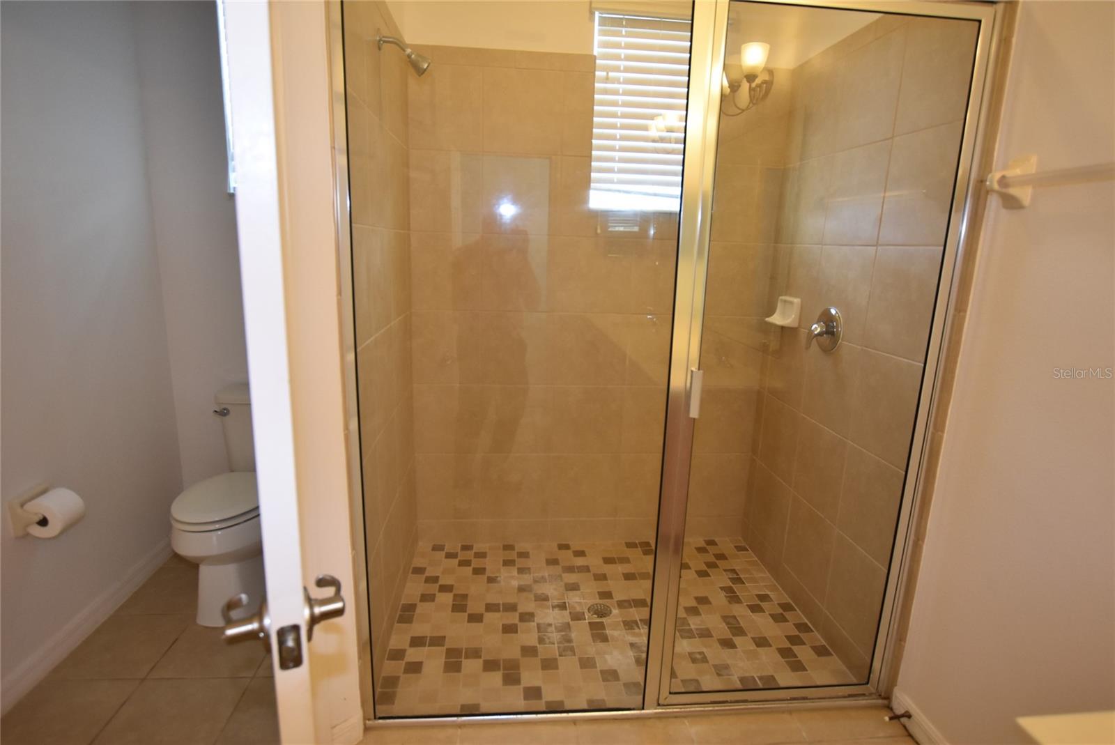 Image 17 of 28 For 1333 Merion Drive
