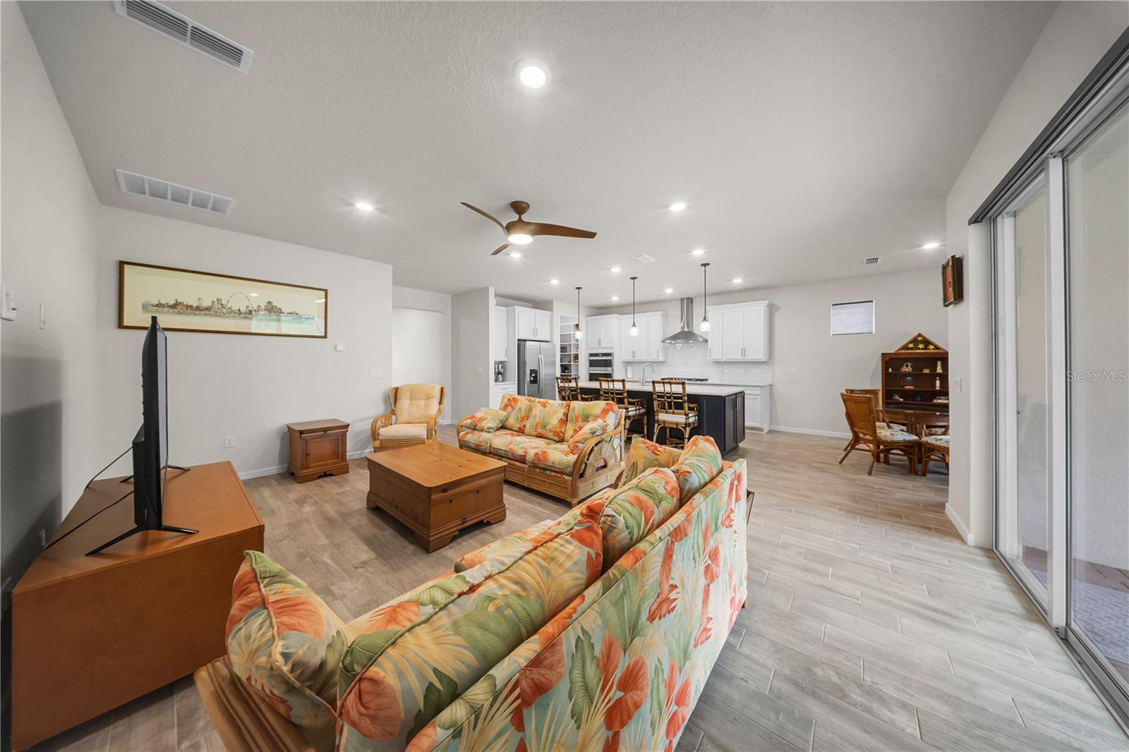 Image 11 of 24 For 2698 River Creek Lane