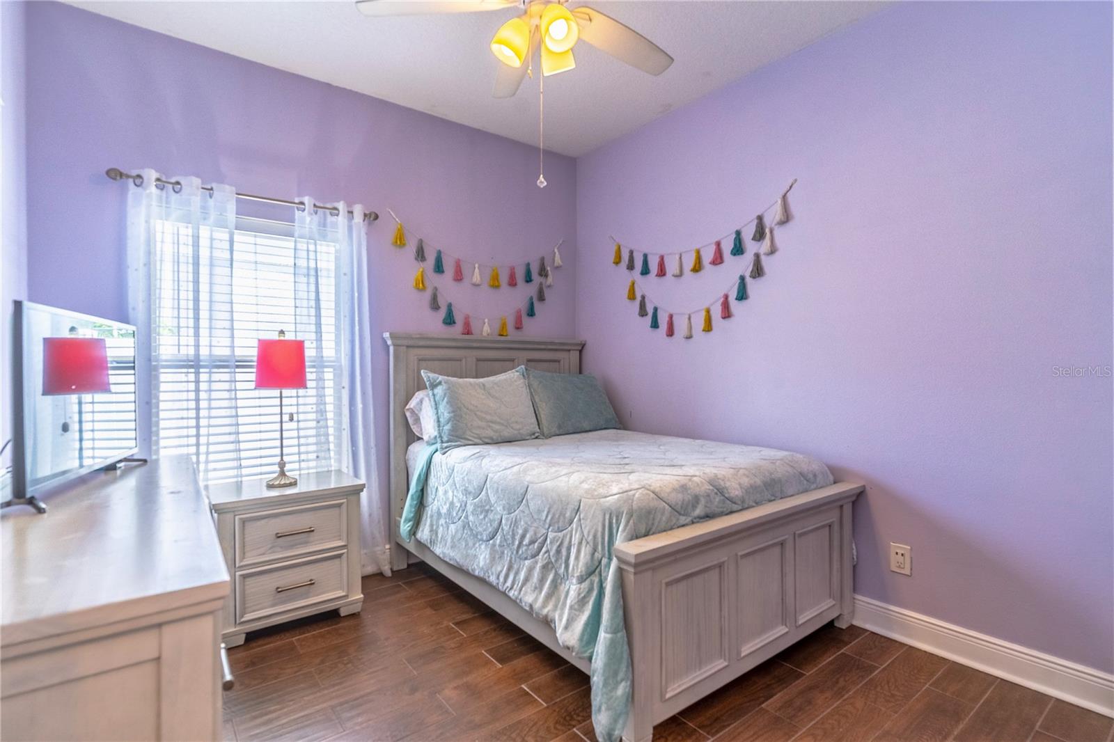 Image 30 of 45 For 2031 Gloria Oak Court