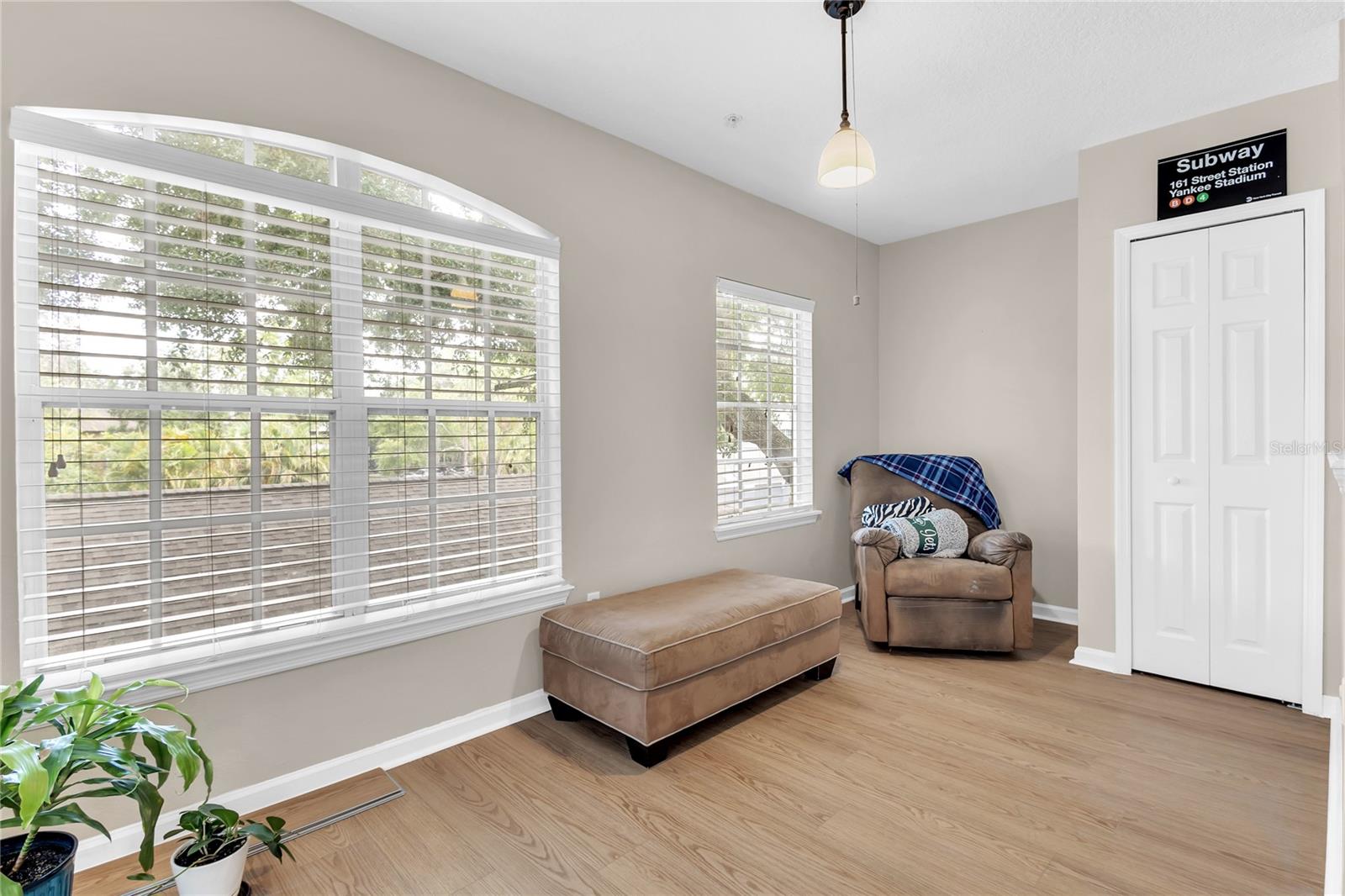 Image 7 of 20 For 4356 Kirkman Road 514