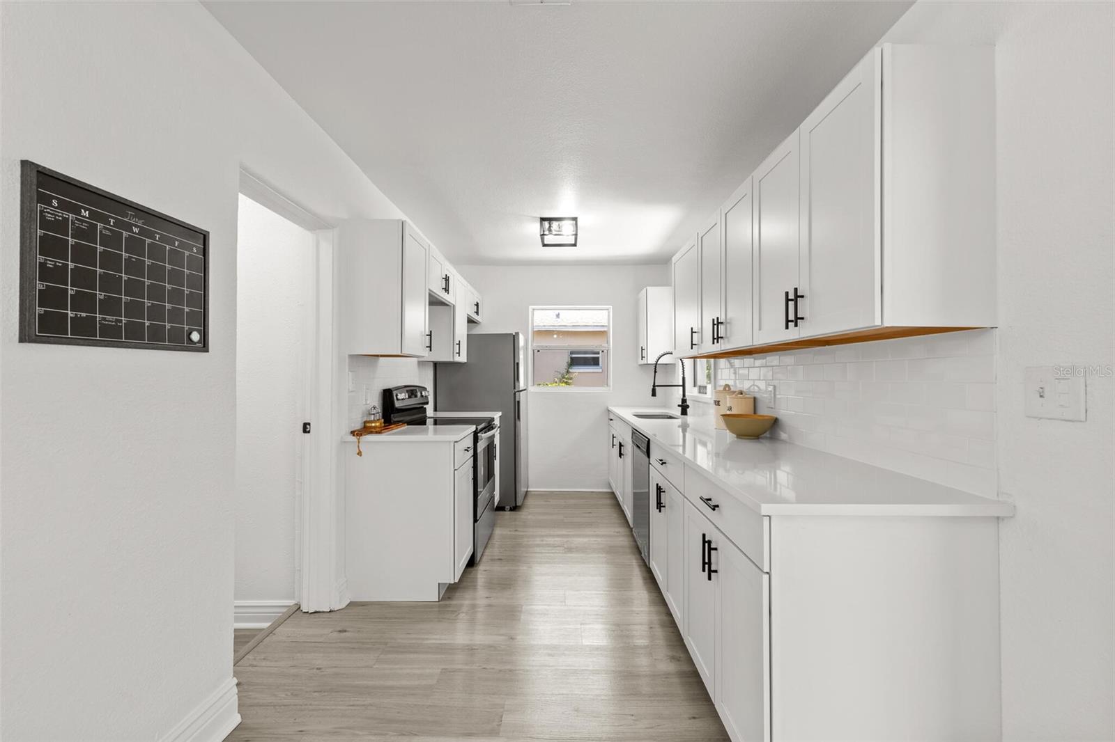 Image 12 of 53 For 707 63rd Avenue S