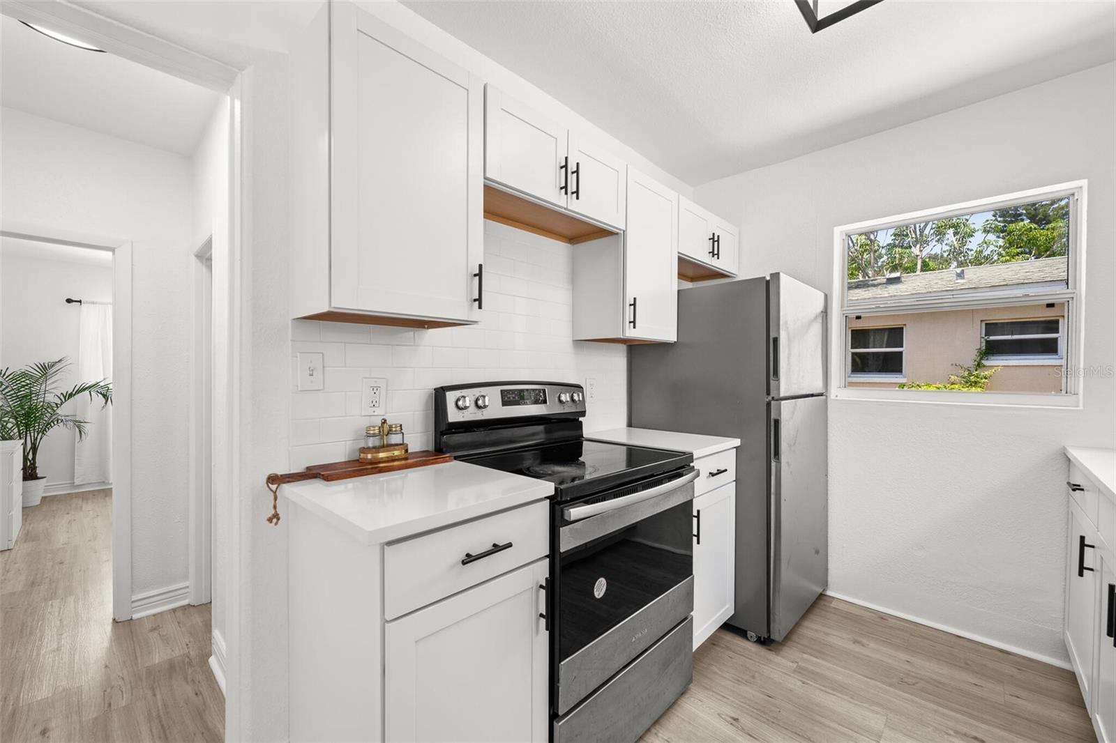 Image 13 of 53 For 707 63rd Avenue S
