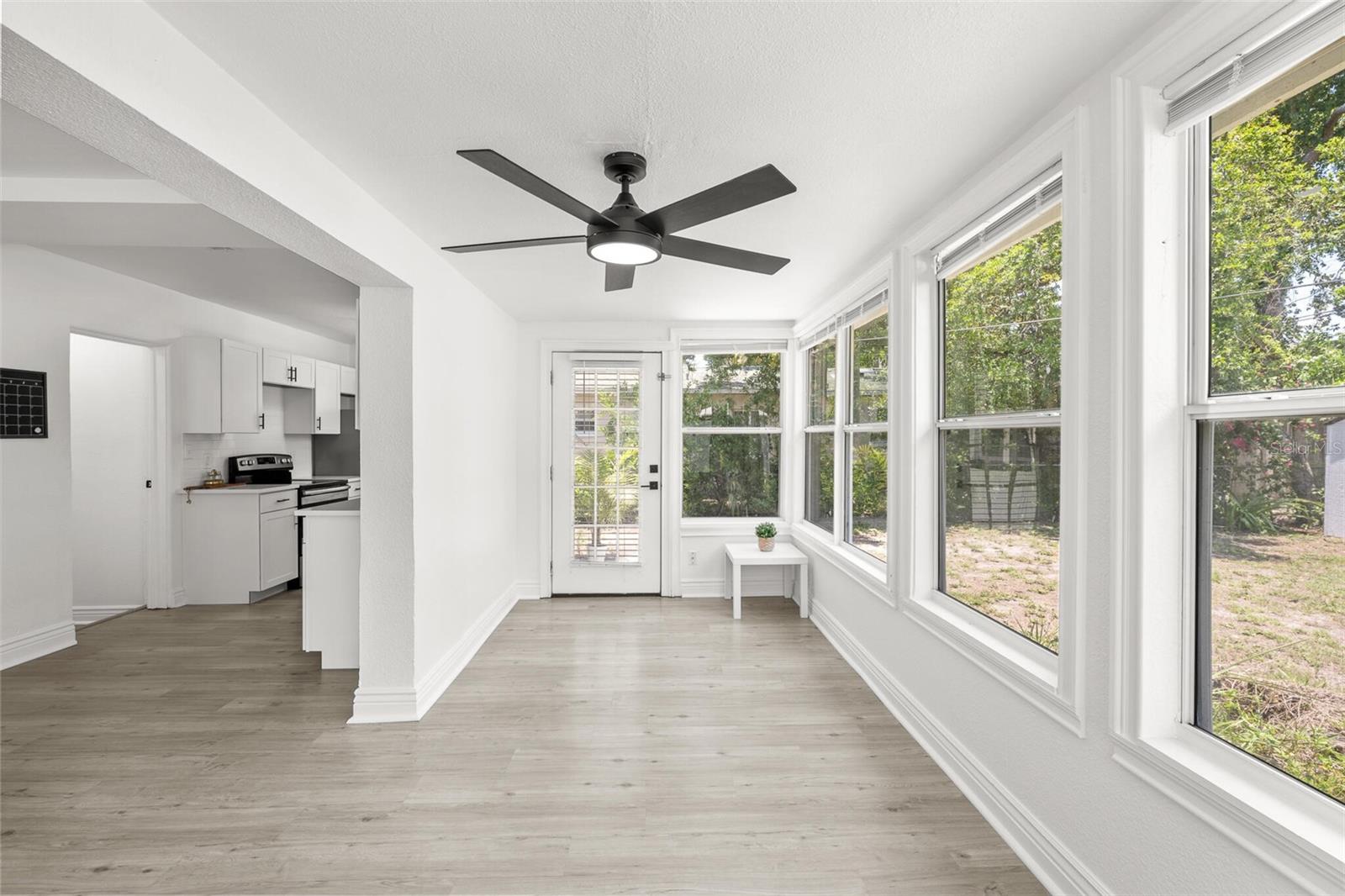 Image 34 of 53 For 707 63rd Avenue S