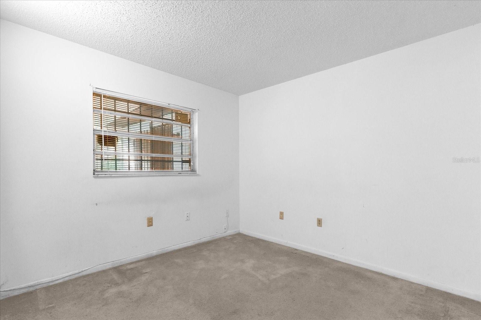 Image 10 of 13 For 1533 Ravana Drive