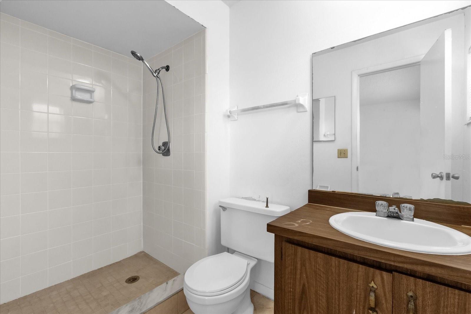 Image 6 of 13 For 1533 Ravana Drive