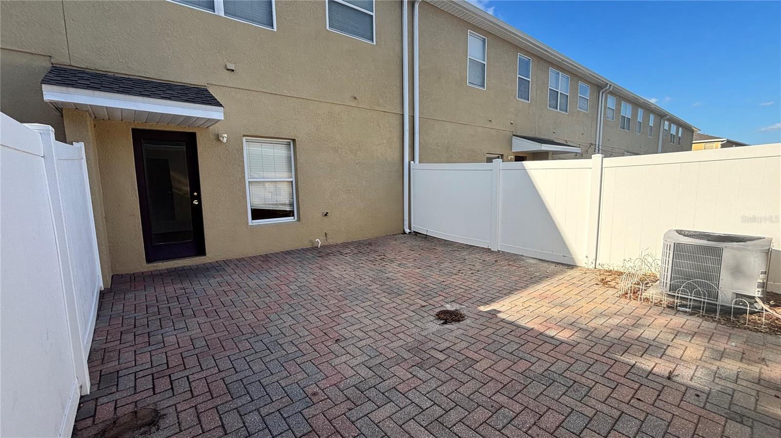 Image 21 of 26 For 11838 Deer Path Way