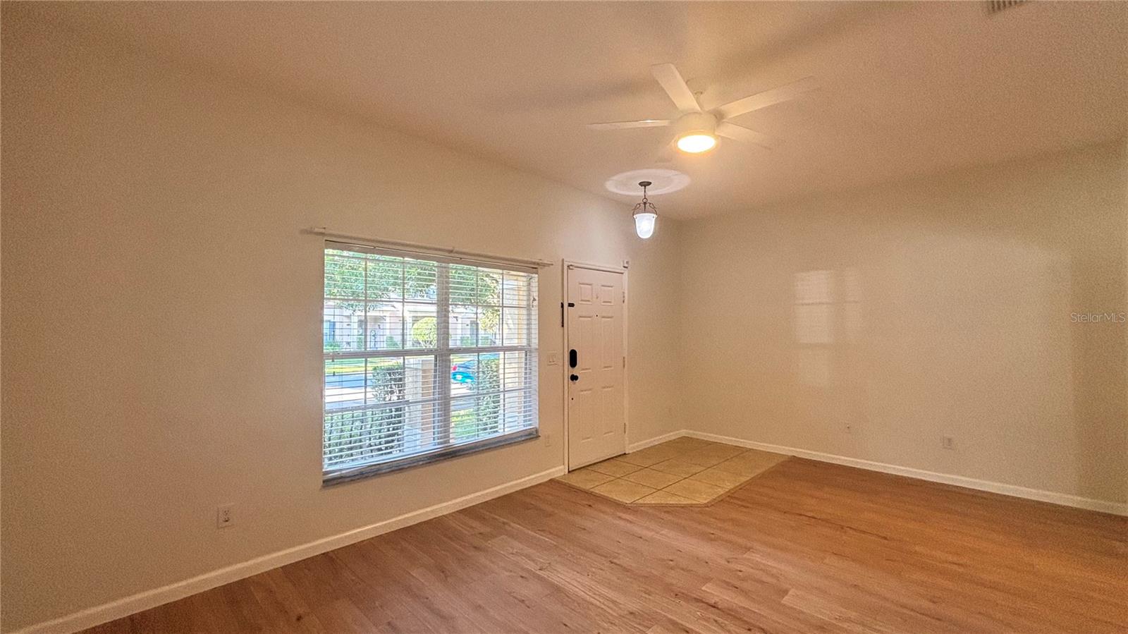 Image 3 of 26 For 11838 Deer Path Way