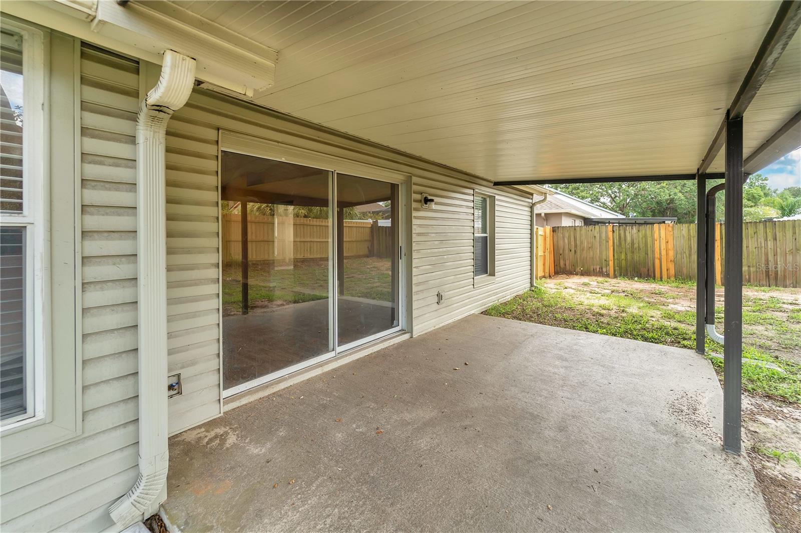 Listing photo id 19 for 837 Greenbelt Circle