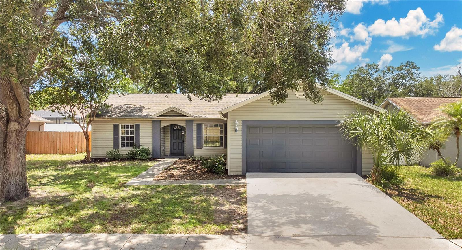 Listing photo id 22 for 837 Greenbelt Circle