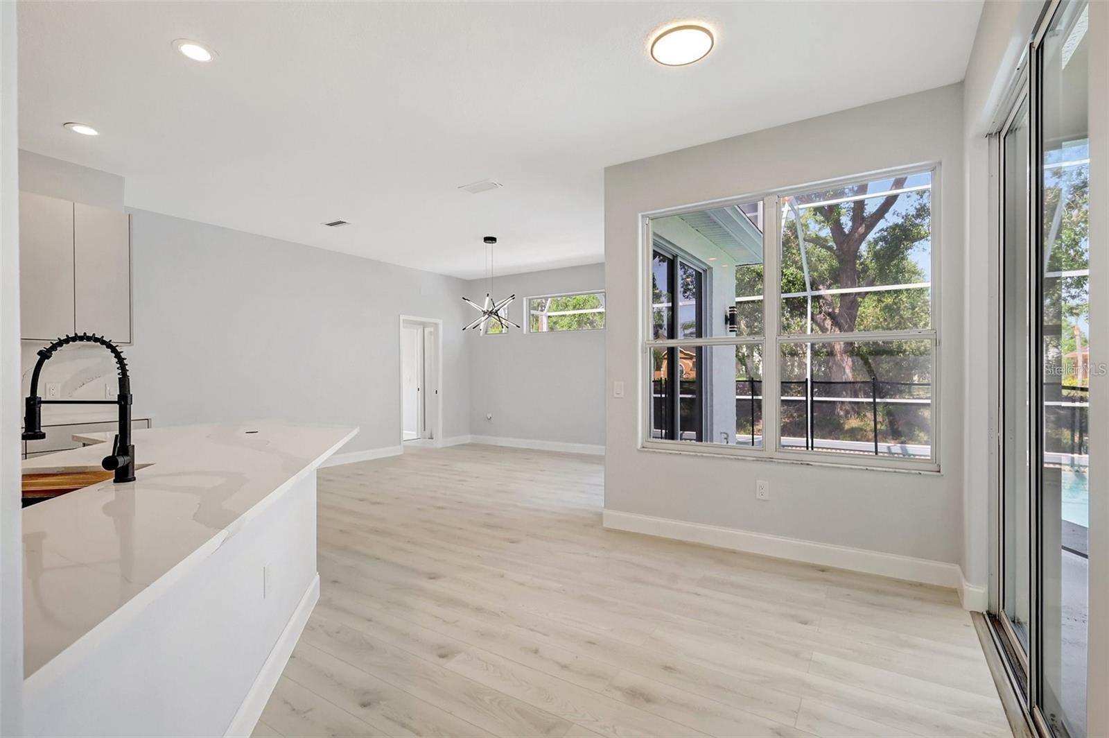 Image 13 of 37 For 11019 Pine Lilly Place