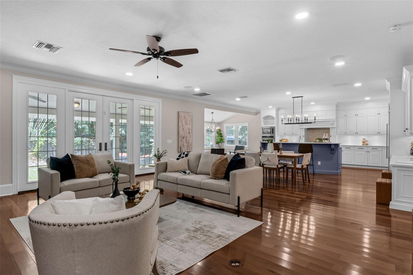 Image 32 of 62 For 315 Desoto Circle