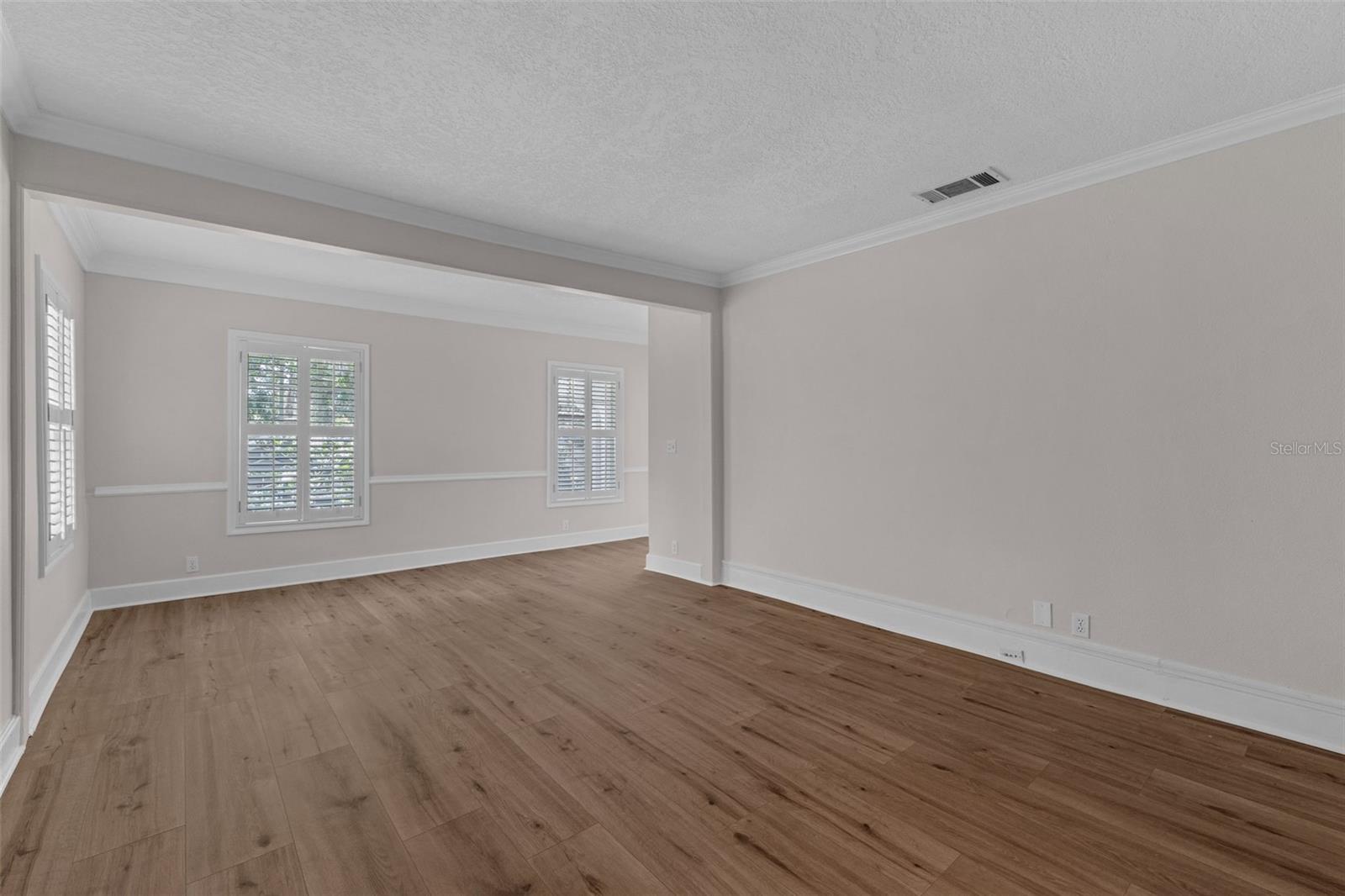 Image 43 of 62 For 315 Desoto Circle