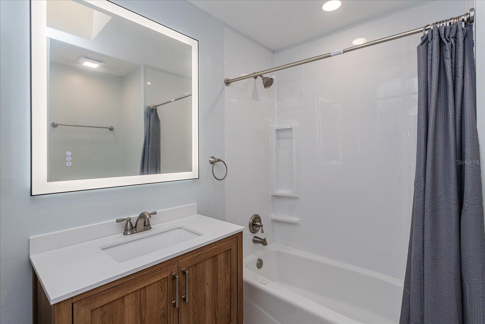 Image 10 of 30 For 7728 Balharbour Drive
