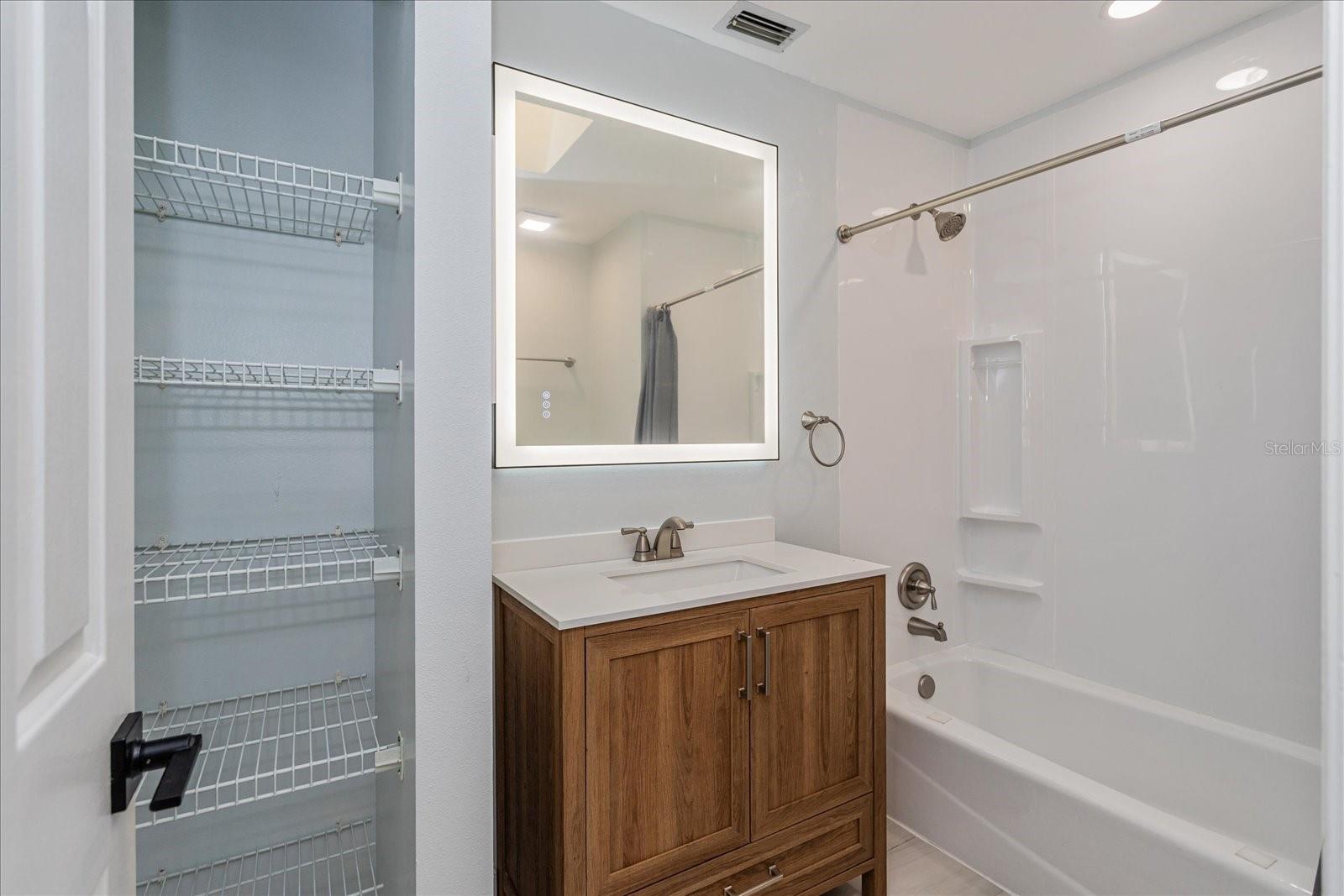 Image 14 of 30 For 7728 Balharbour Drive