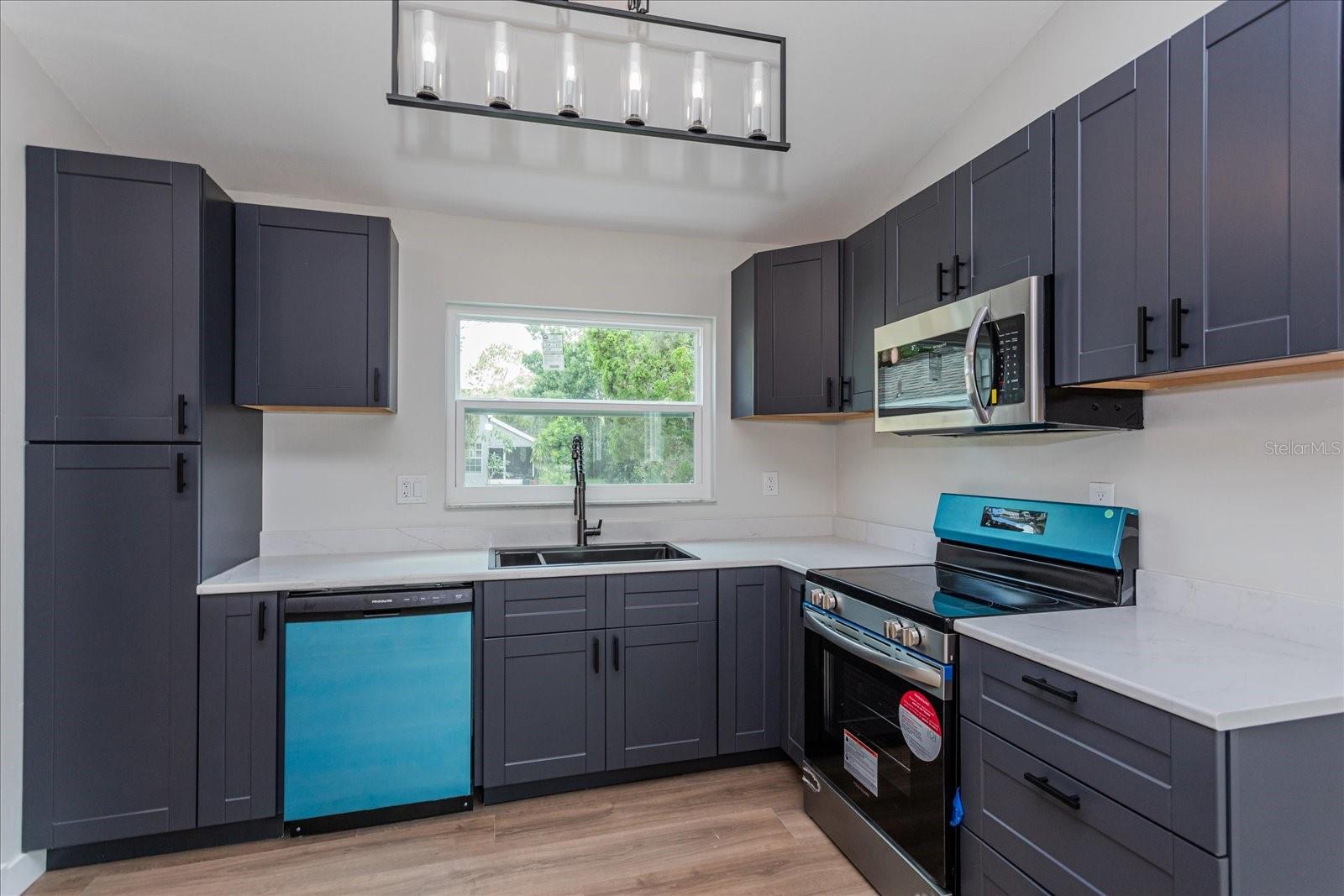 Image 3 of 30 For 7728 Balharbour Drive