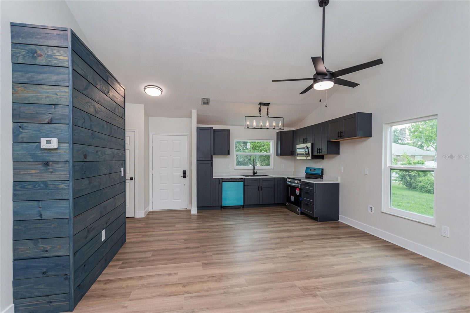 Image 5 of 30 For 7728 Balharbour Drive