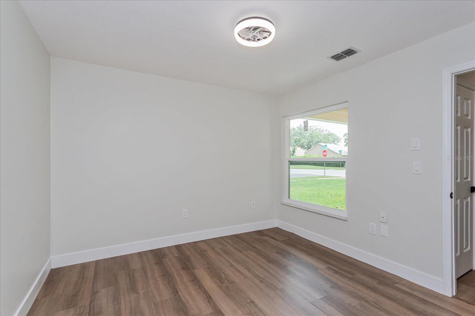 Image 9 of 30 For 7728 Balharbour Drive