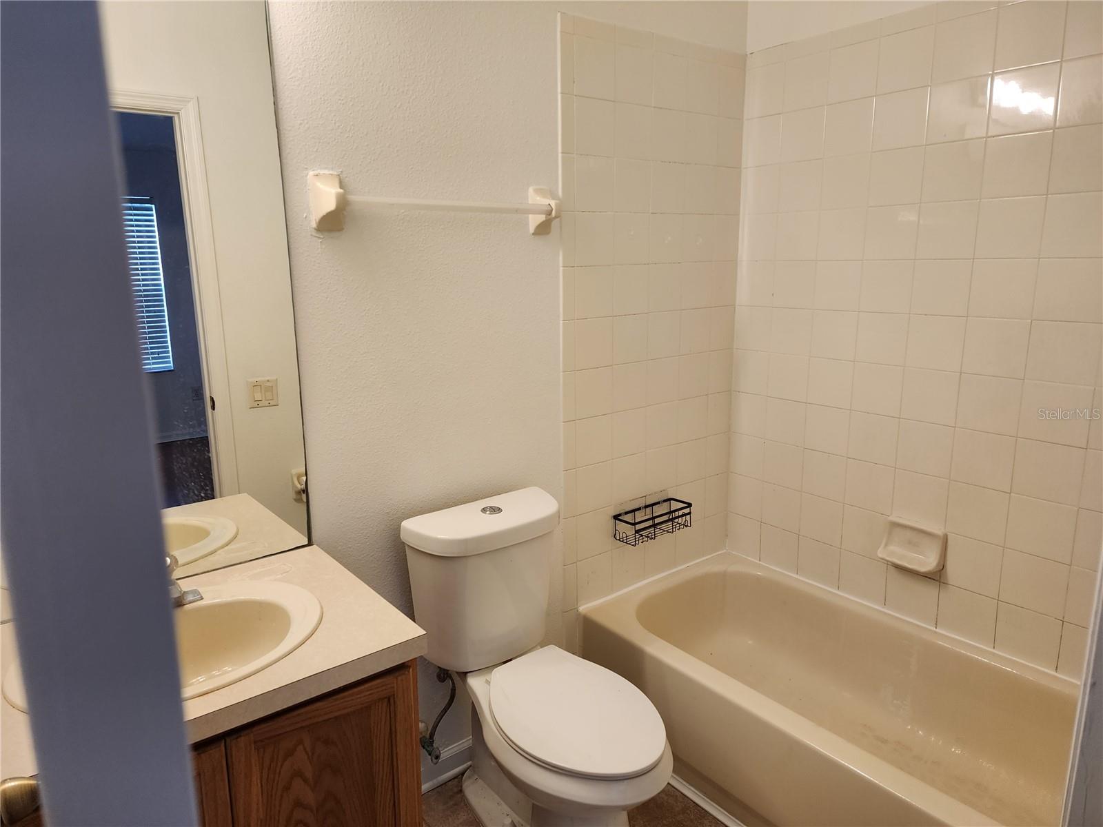 Image 19 of 28 For 2895 Greenwood Springs Loop