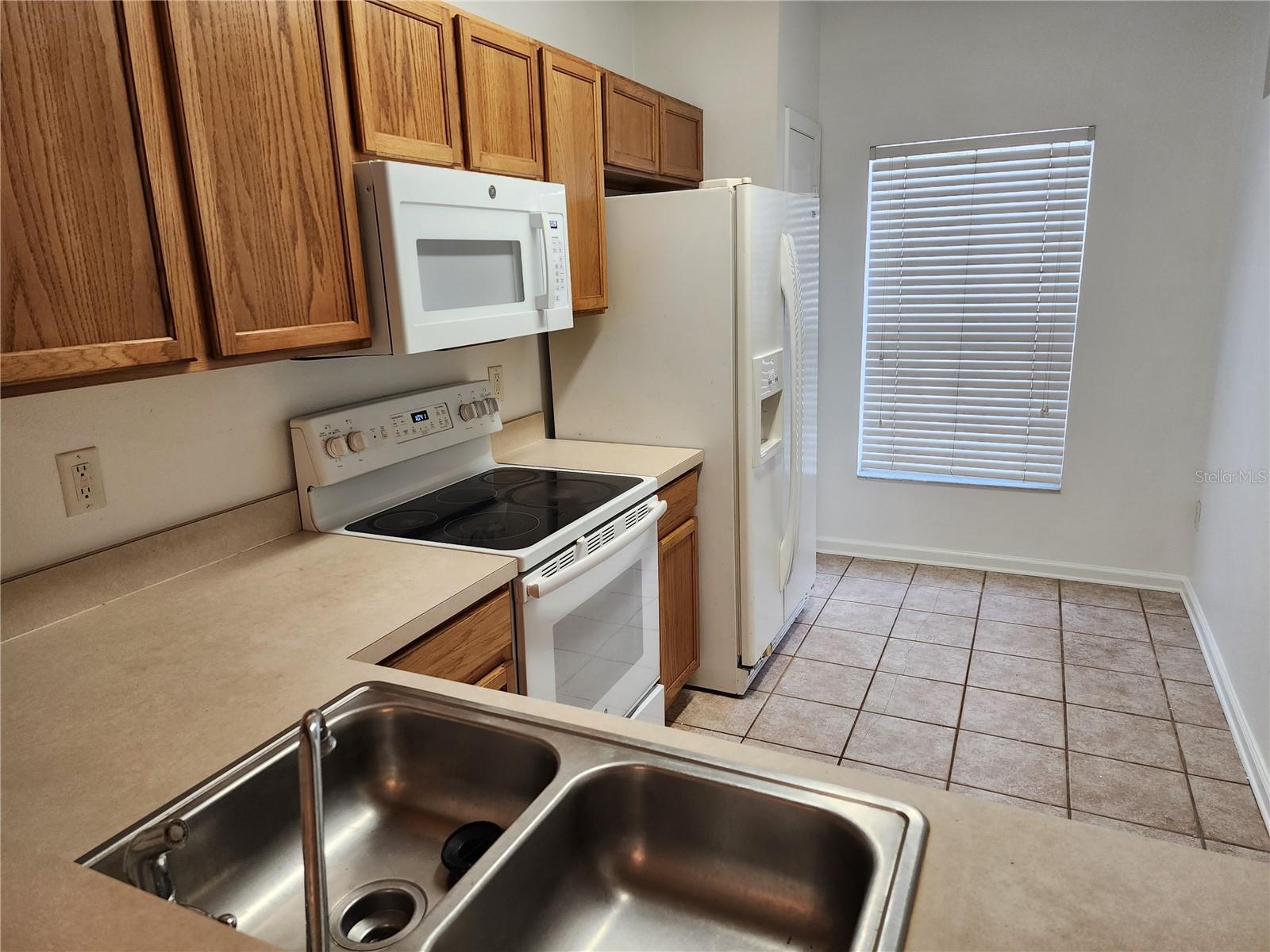 Image 3 of 28 For 2895 Greenwood Springs Loop