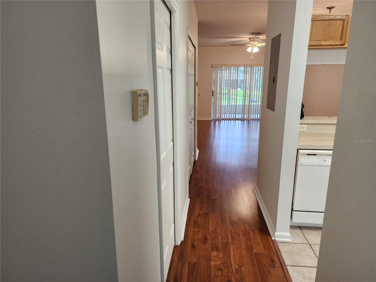 Image 8 of 28 For 2895 Greenwood Springs Loop