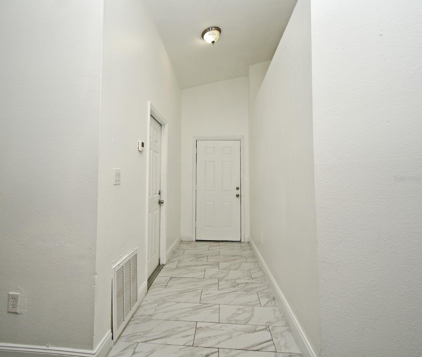 Image 17 of 37 For 1502 16 Th Street