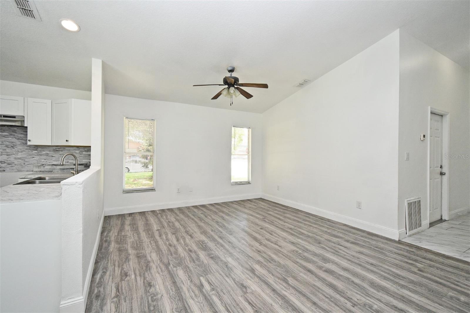 Image 21 of 37 For 1502 16 Th Street