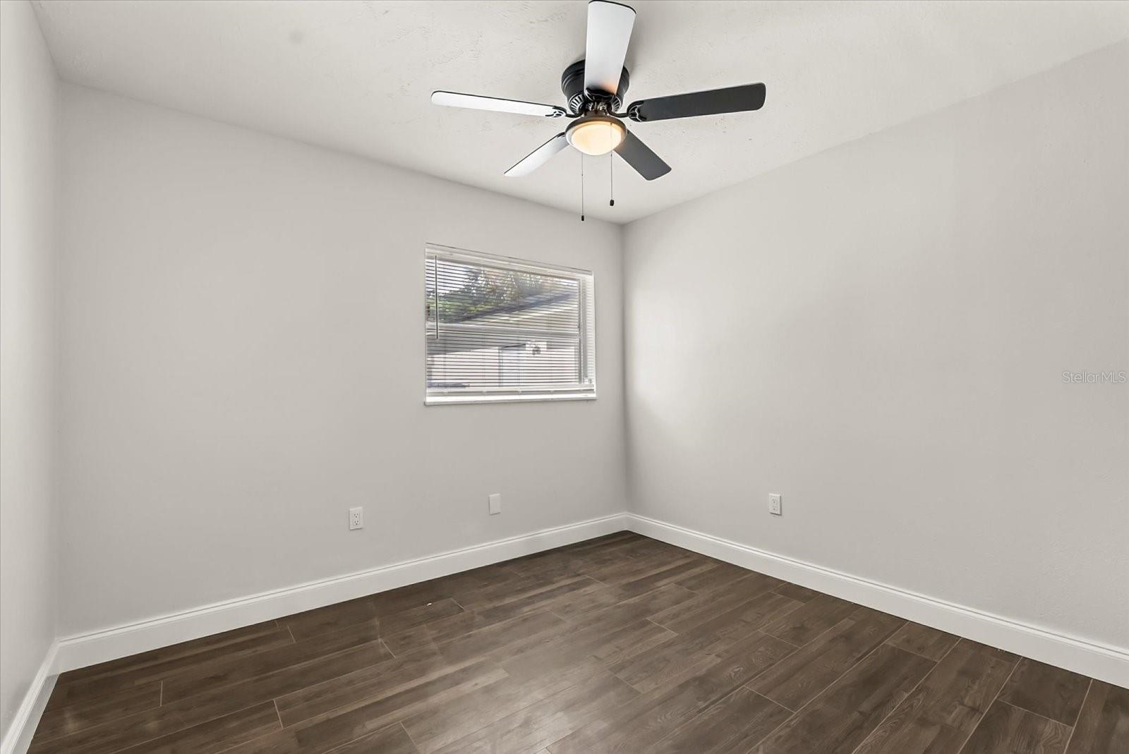 Image 11 of 26 For 500 Vereen Drive